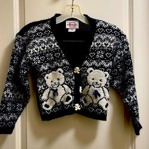 Vintage girls Heartworks teddy bear cardigan with adorable teddy bear buttons